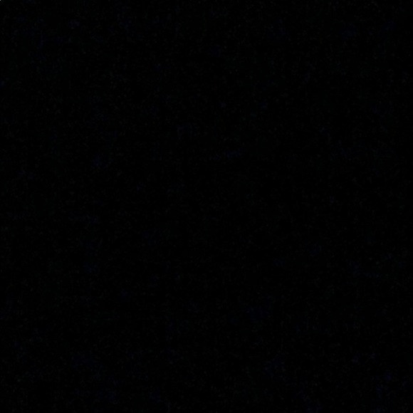 Meet your Posher, Julissa - Picture 1 of 1